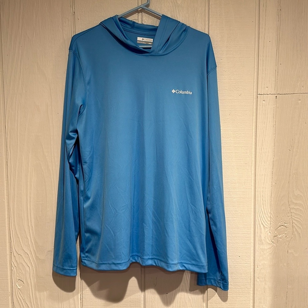 Men’s Columbia Long Sleeve Tee-Light Blue